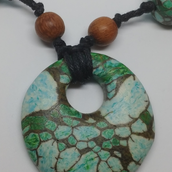 Necklace - Picture 3 of 7